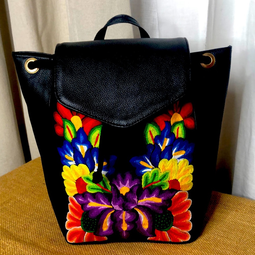 Artesanal and Synthetic Purse style Backpack from Oaxaca